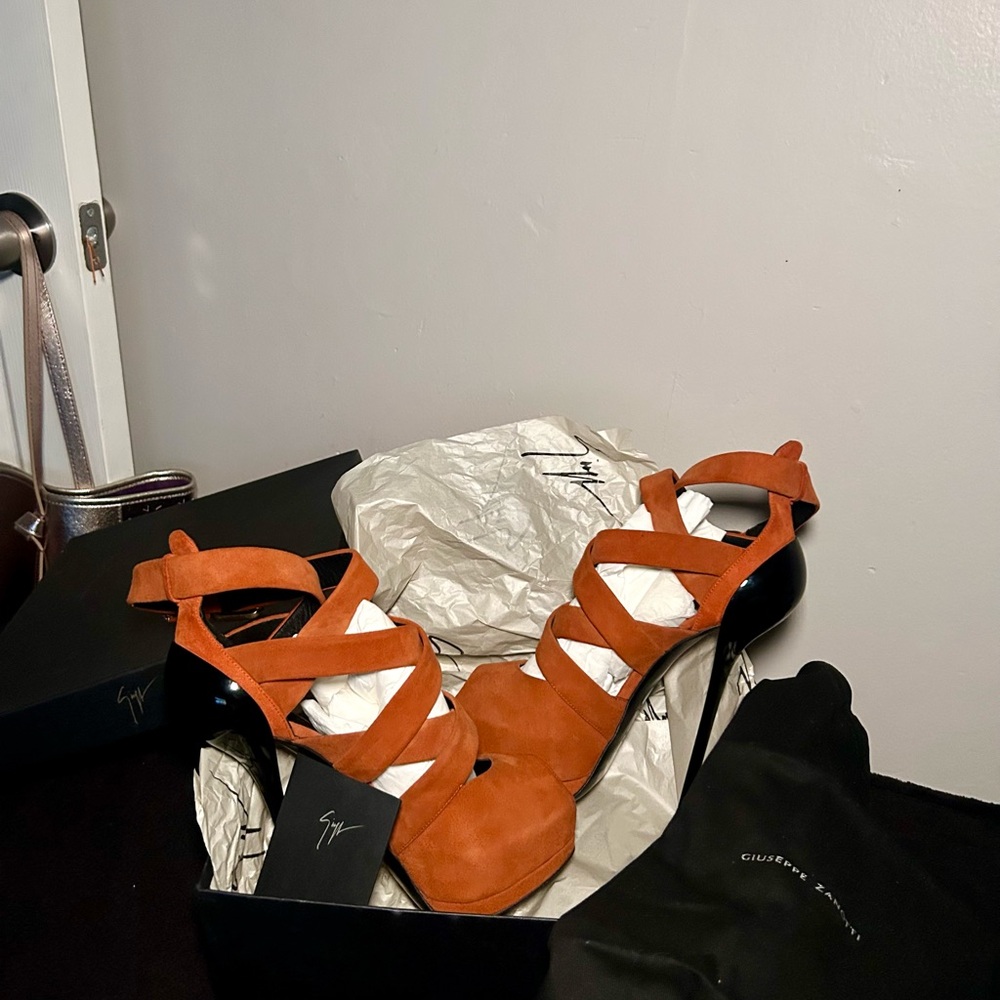 Giuseppe Zanotti: Orange Suede Strappy Platform Heels